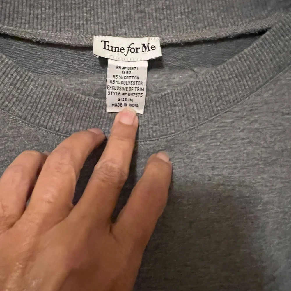 NWOT Ladies gray Sweatsuit - Picture 2 of 6